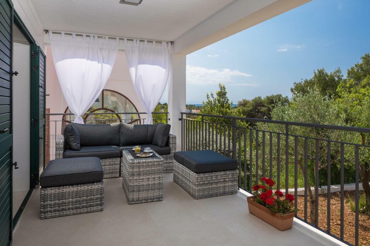 Villa Basic Sevid Ngoại thất bức ảnh